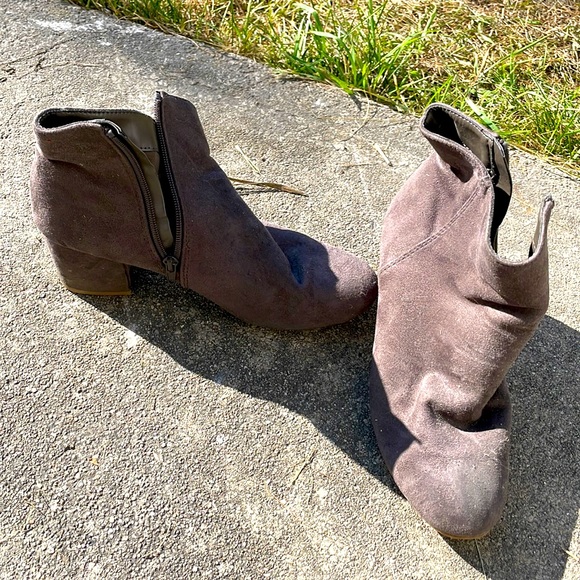 gray heel booties - Picture 1 of 1